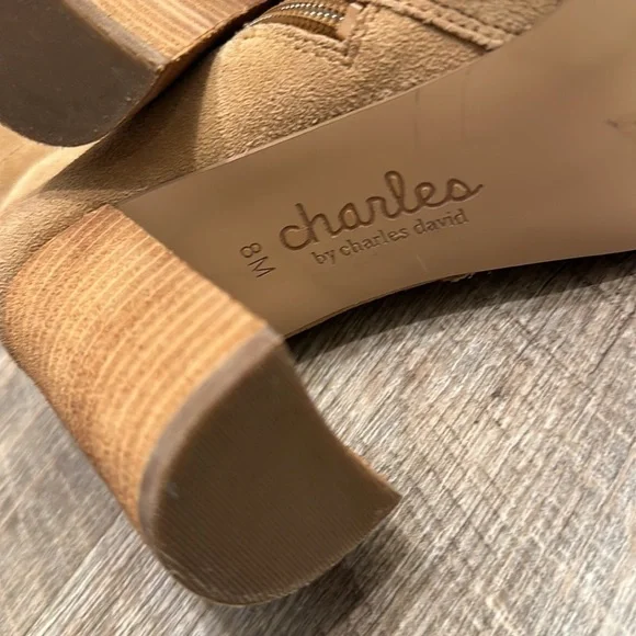 Charles David tall suede leather nude tan heeled boots size 8 - Picture 9 of 11